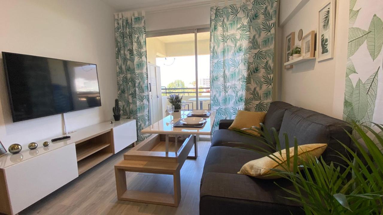 Enjoy A Sunny Apartment With Pool Next To The Sea Costa Adeje  ภายนอก รูปภาพ