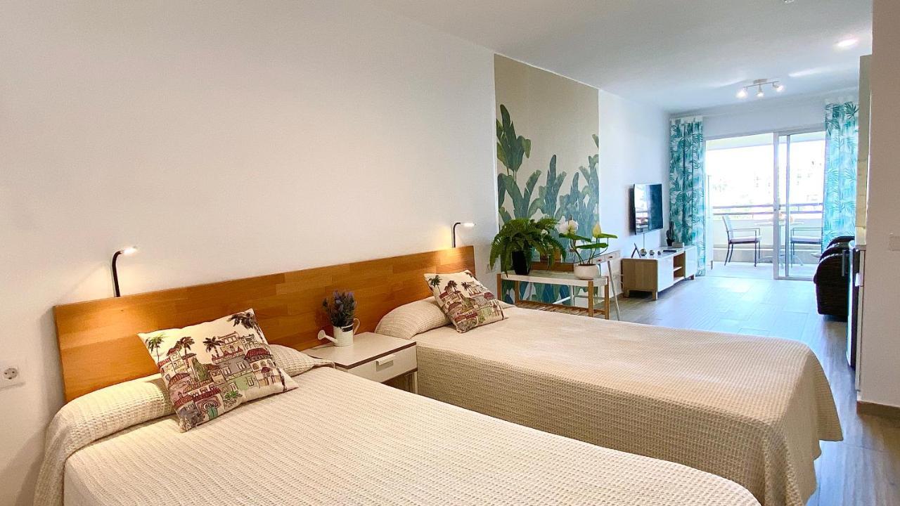 Enjoy A Sunny Apartment With Pool Next To The Sea Costa Adeje  ภายนอก รูปภาพ