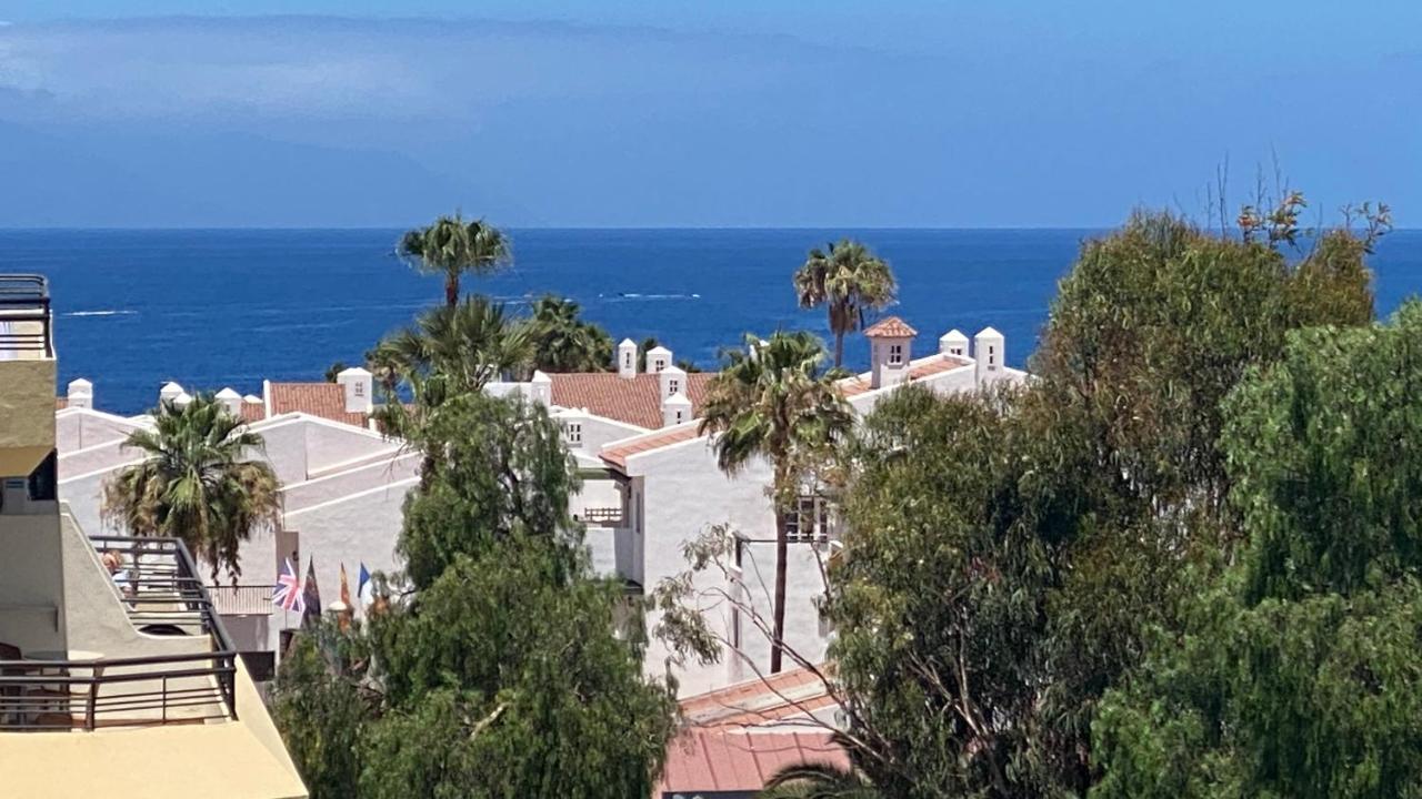 Enjoy A Sunny Apartment With Pool Next To The Sea Costa Adeje  ภายนอก รูปภาพ